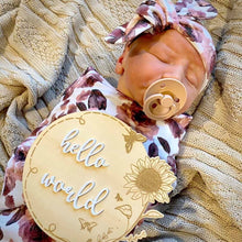 Load image into Gallery viewer, Sunflower 'Hello World' Birth announcement Plaque
