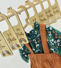 Load image into Gallery viewer, Rainbow Bamboo Clothes Dividers