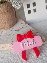 Load image into Gallery viewer, Christmas Bow Work Name Badge
