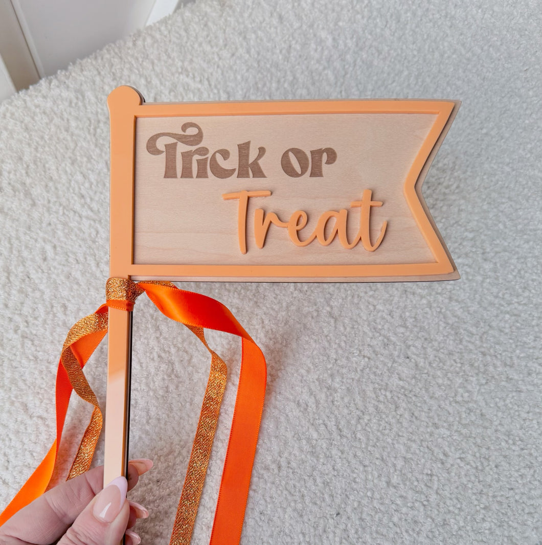 Trick or Treat Flag
