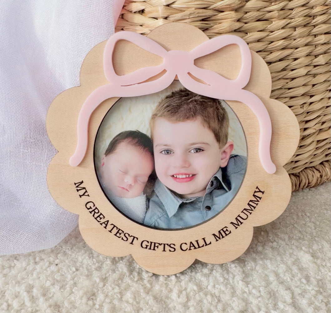 Bow Magnet Photo Frames